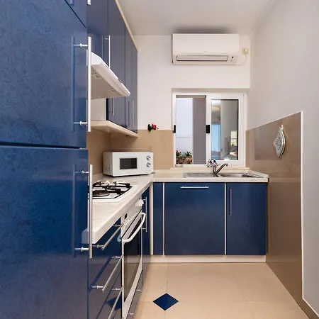 Apartment Ela *